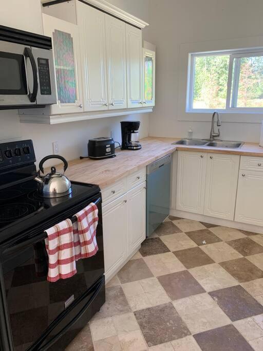 Country Home, Sleeps 6 Pets Friendly 포트알버니 외부 사진